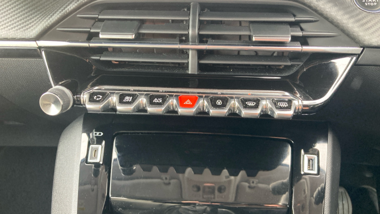 Peugeot 208 1.2 PureTech 100 Allure 5dr Petrol Hatchback